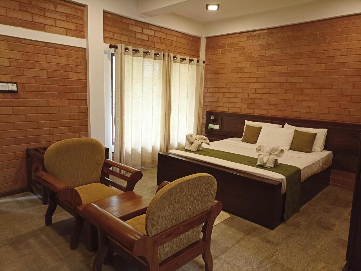 Kaveri Resort Sigiriya Exteriör bild