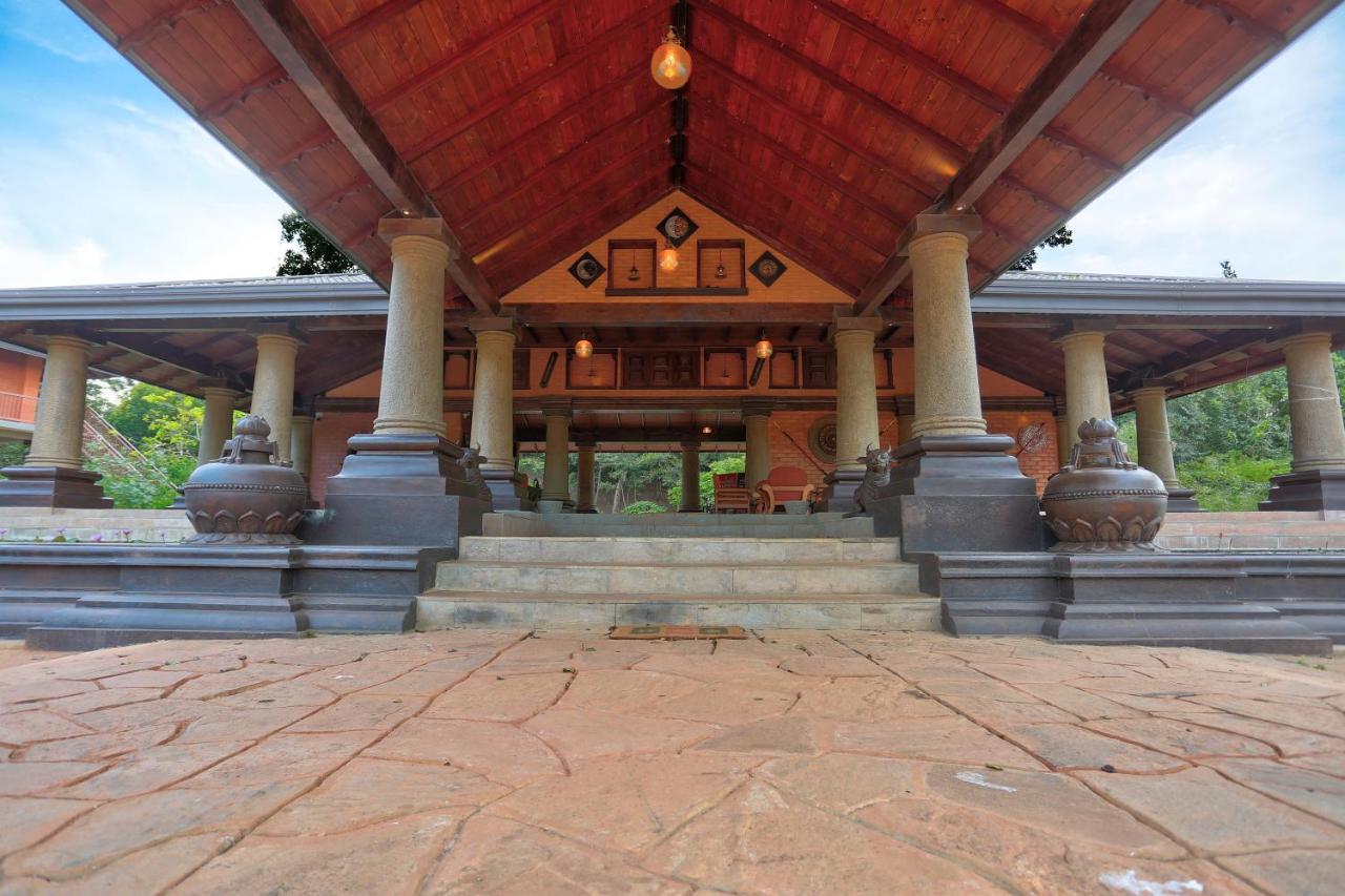 Kaveri Resort Sigiriya Exteriör bild